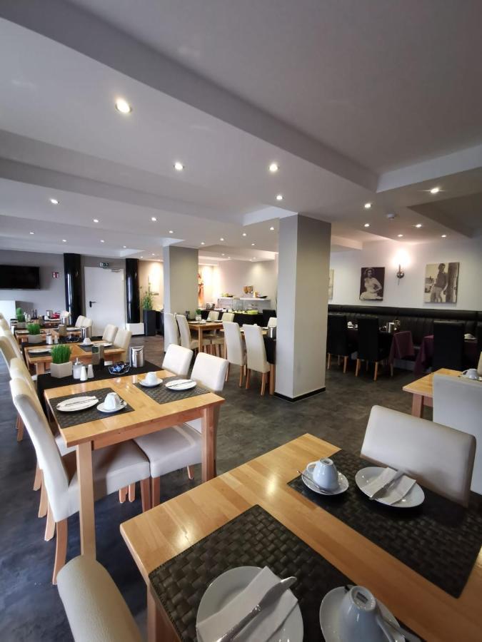 Hotel Come In Menden Bagian luar foto